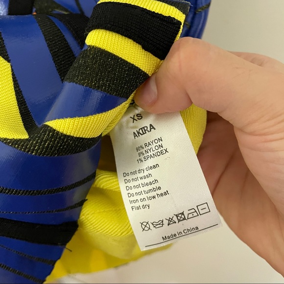 Akira Chicago Neon bandage bodycon dress - Picture 7 of 10